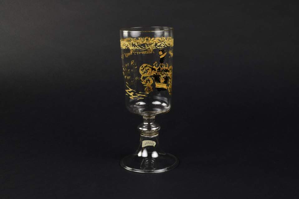 Glas, Trinkglas, Kelchglas, Pokal, Wappenglas von Jakob Allgöwer