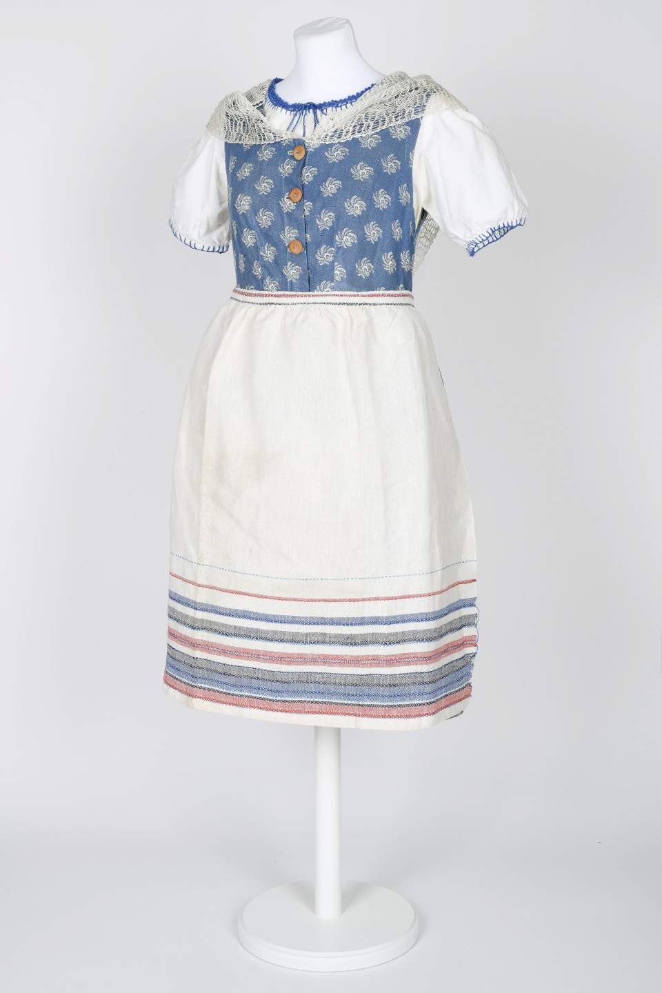 Werktagstracht von Anny Ebner aus Wil, Tracht