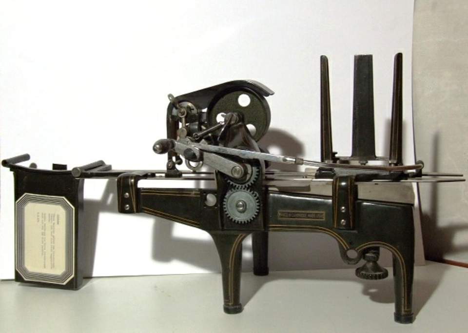 Adress-Maschine Elliott
