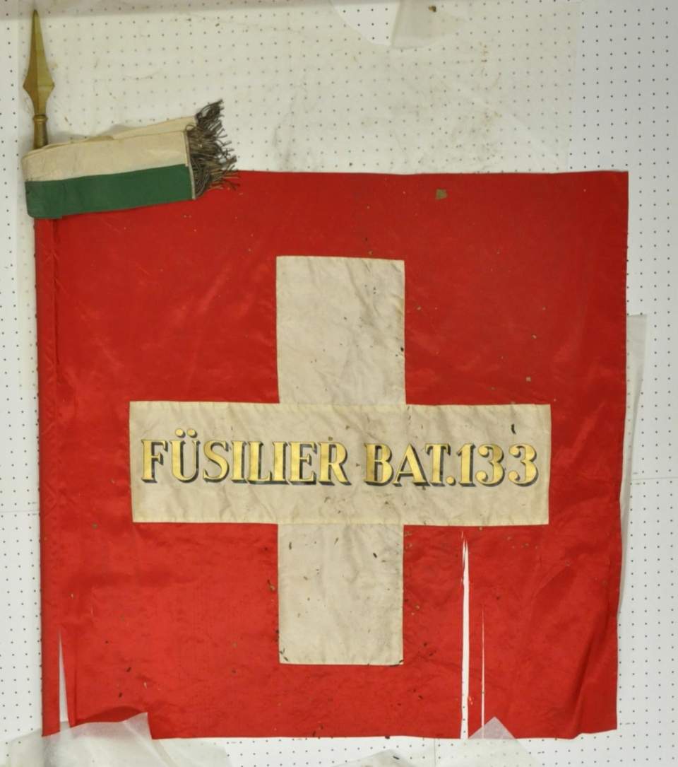 ausrangierte Fahne Füsilier - Bat. 133 St. Gallen