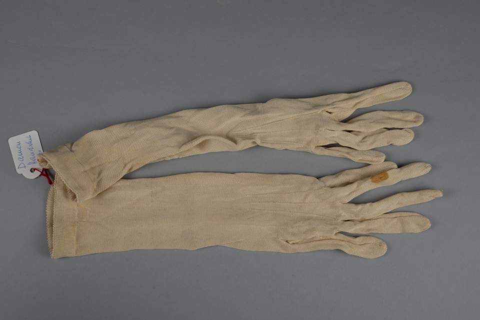1 Paar Damenhandschuhe, Handschuhe