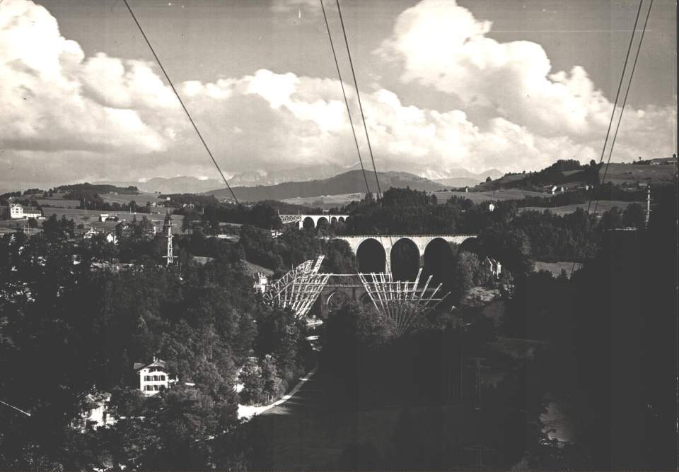 Postkarte Bau Fürstenlandbrücke