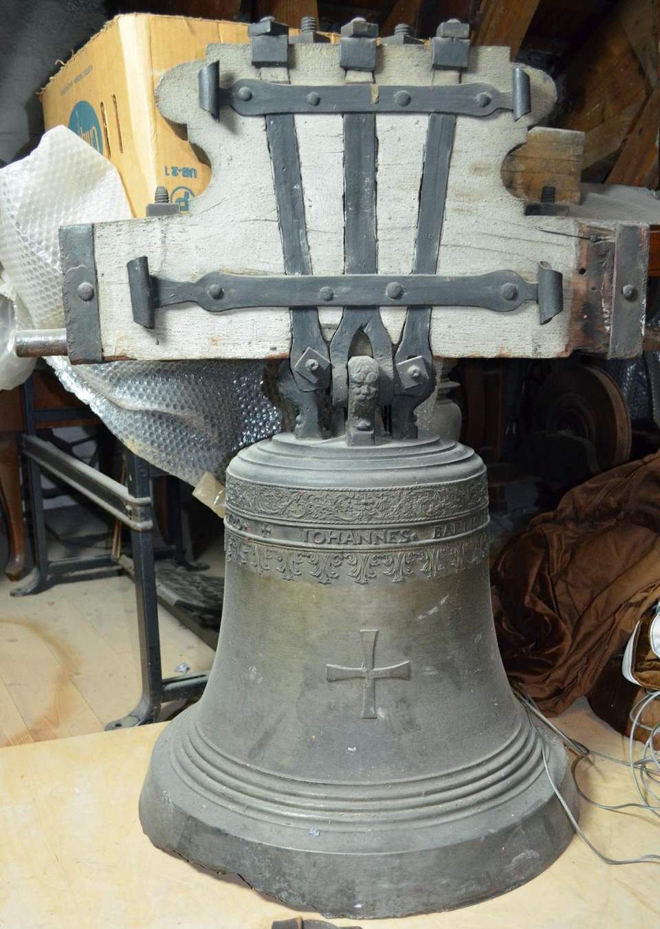 Glocke aus dem Heiliggeistspital oder dem alten Bürgerspital St. Gallen, 1720