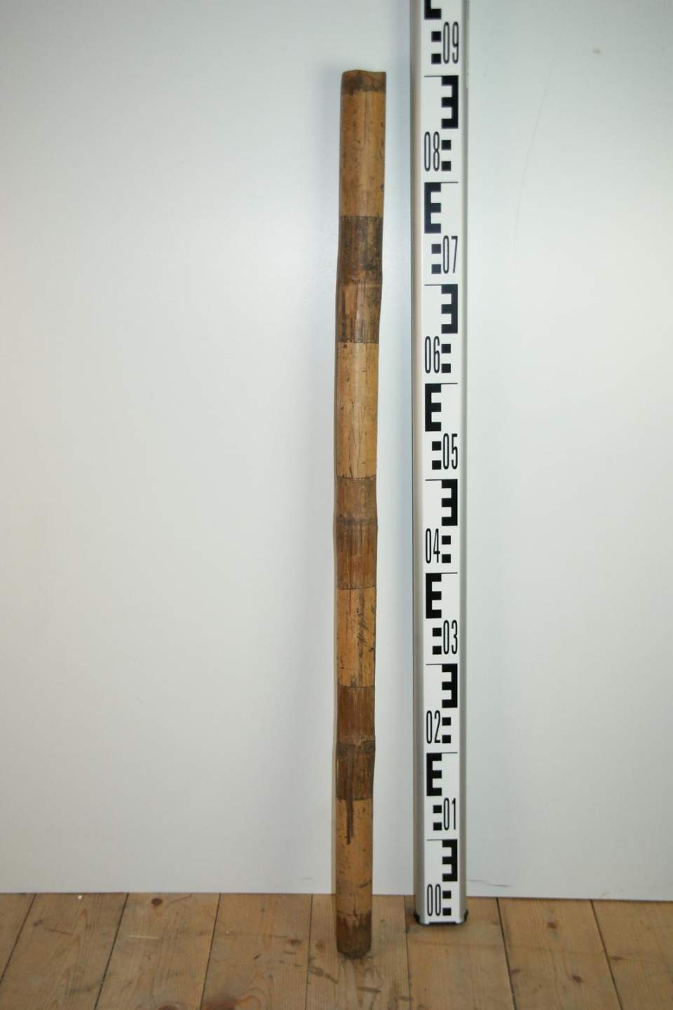 Blasrohr Musikinstrument "didgeridoo"