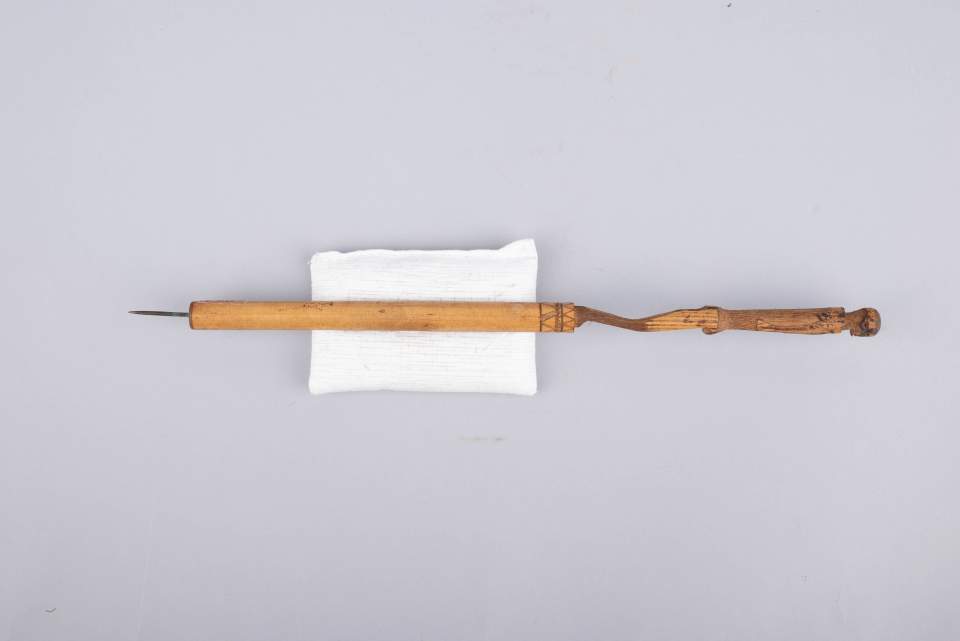 Instrument zum Lochen
