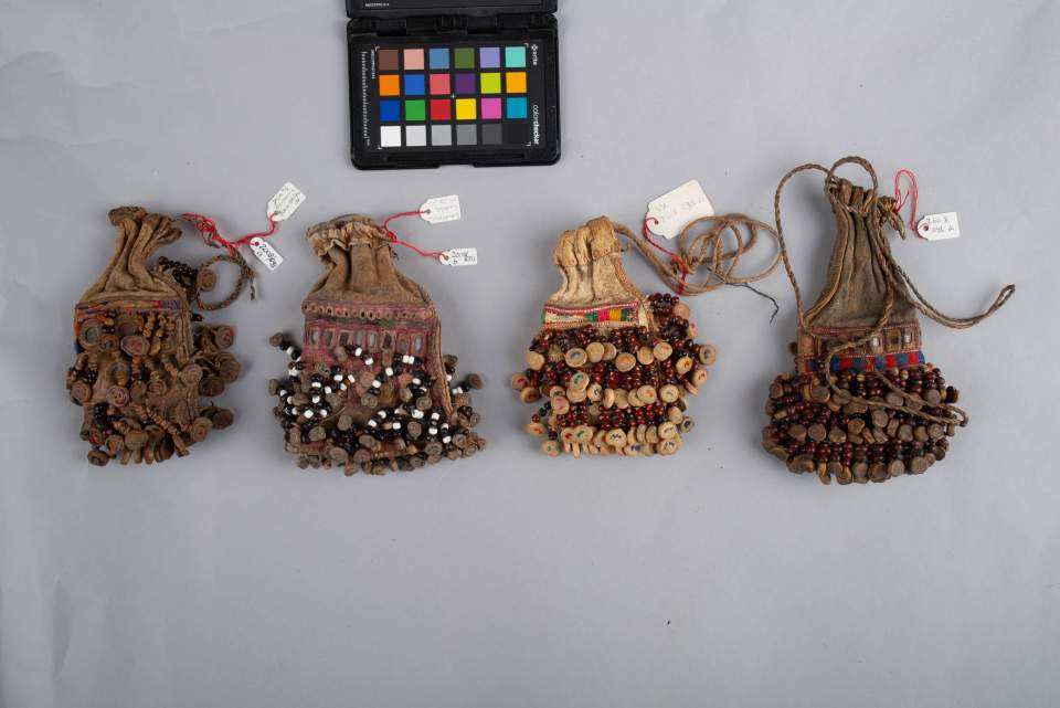 4 Leder Täschchen