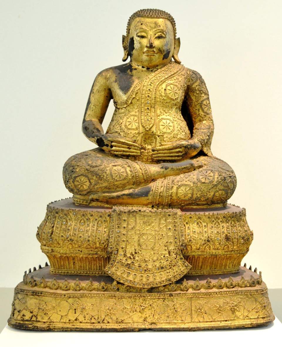 Figur-Phrah Sangkhah Chai