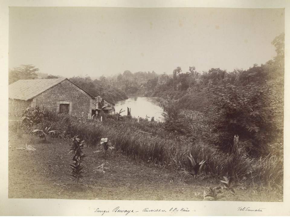 Fotografie Flusslauf Deli, Sumatra