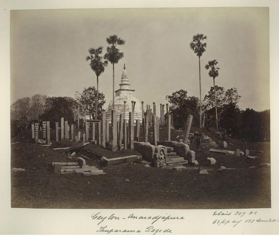 Fotografie Thuparama Pagode, Anaradhapura, Ceylon