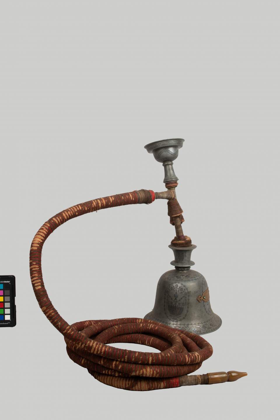 Huka, Wasserpfeife in Bidri Metall, ornamentiert