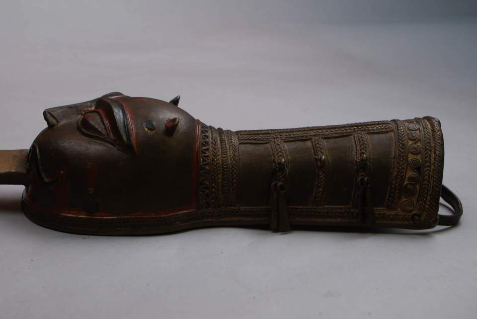 Maratta - Handschuhschwert, Pata