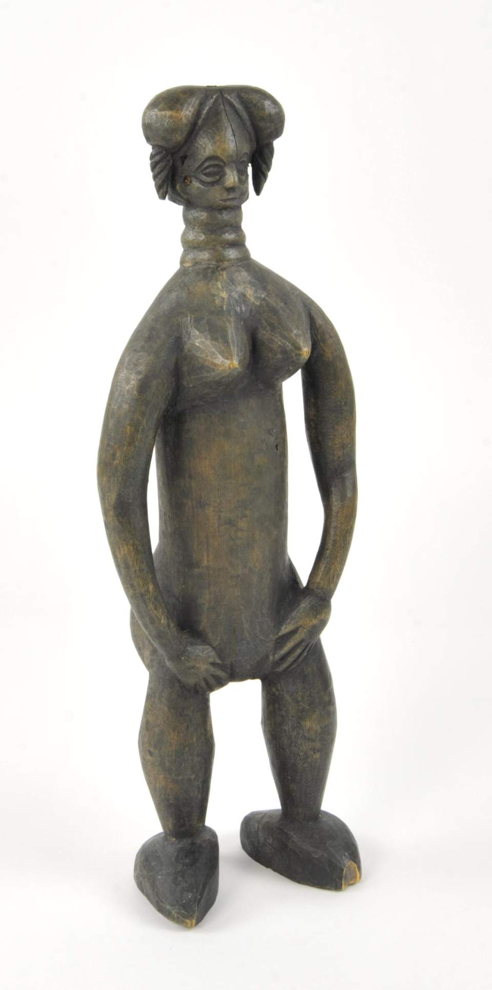 stehende weibliche Figur 