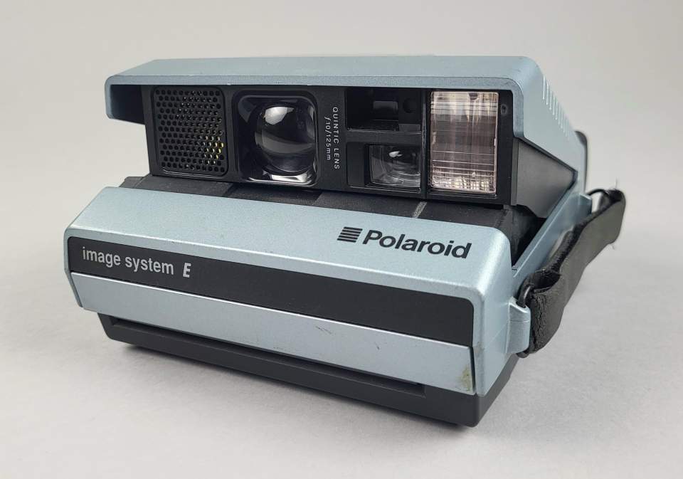 Sofortbildkamera, Polaroid image system E