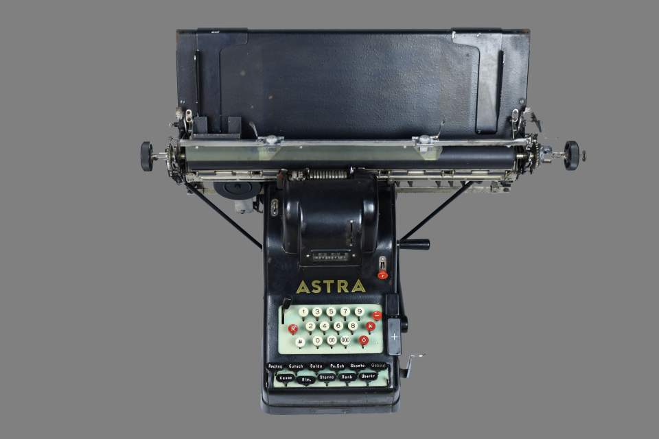 Rechenmaschine, Kalkulator, Simplex-Buchungsmaschine mit Programmfunktionen